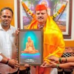 🛑अक्कलकोट येथील श्री स्वामी समर्थ (वटवृक्ष) मंदिराचे अध्यक्ष श्री.महेशदादा इंगळे साहेब यांची कुडाळचे माजी नगरसेवक राकेश कांदे यांच्या निवासस्थानी सदिच्छा भेट.