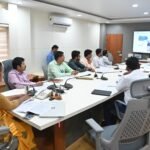 🛑’गाळमुक्त नदी’ मोहिमेचे सूक्ष्म नियोजन करा.;पालकमंत्री नितेश राणे.