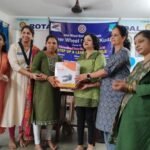 🛑इनरव्हील क्लब ऑफ कुडाळ कडून सक्षम स्त्री सक्षम भारत अंतर्गत गरजू महिलांना इस्त्री वाटप..