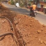 🛑मठ येथील अंडरग्राउंड विजवाहिन्याचे काम वेळीच पूर्ण न केल्यास कार्यालयावर धडक.;उमेश नाईक.