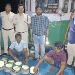 🛑देवगड समुद्रात बेकायदा एलइडी मासेमारी करणारी नौका मत्स्यविभागाने पकडली..