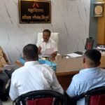 🛑कुडाळ महावितरणवर शिवसेना (UBT) ची धडक; स्मार्ट मीटरची सक्ती थांबवा अन्यथा गाठ शिवसेनेशी..